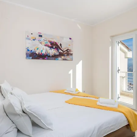 Kvarner Bay View 오파티아